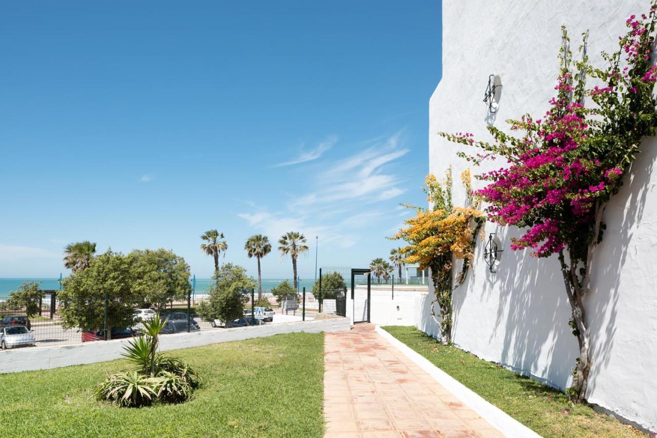 Barrosa Primera Linea De Playa Chiclana de la Frontera Exterior foto